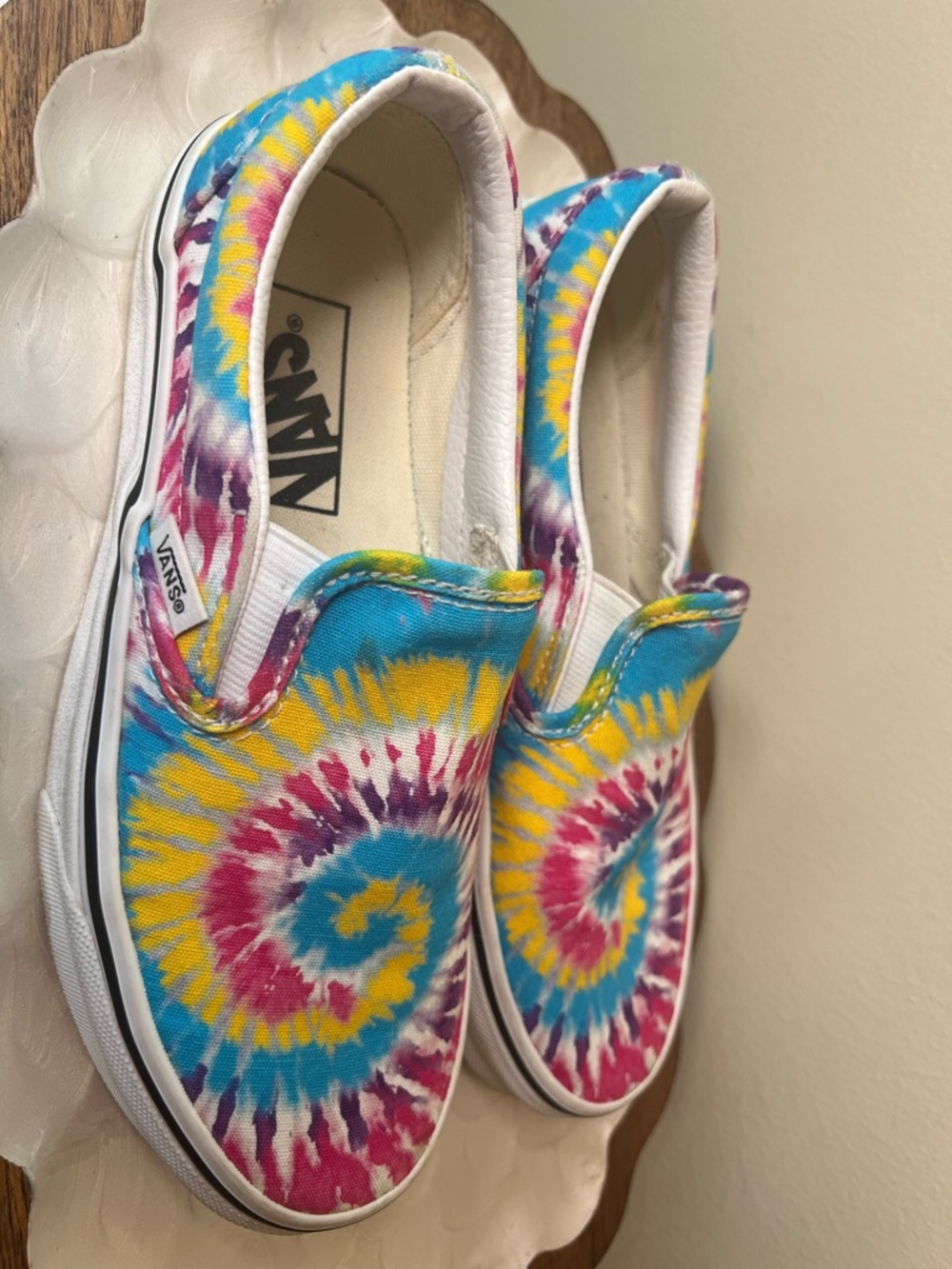 Vans Classic Slip-On Shoes – Tie-Dye Spiral – Women’s 5 / Men’s 3.5 - Picture 3 of 11